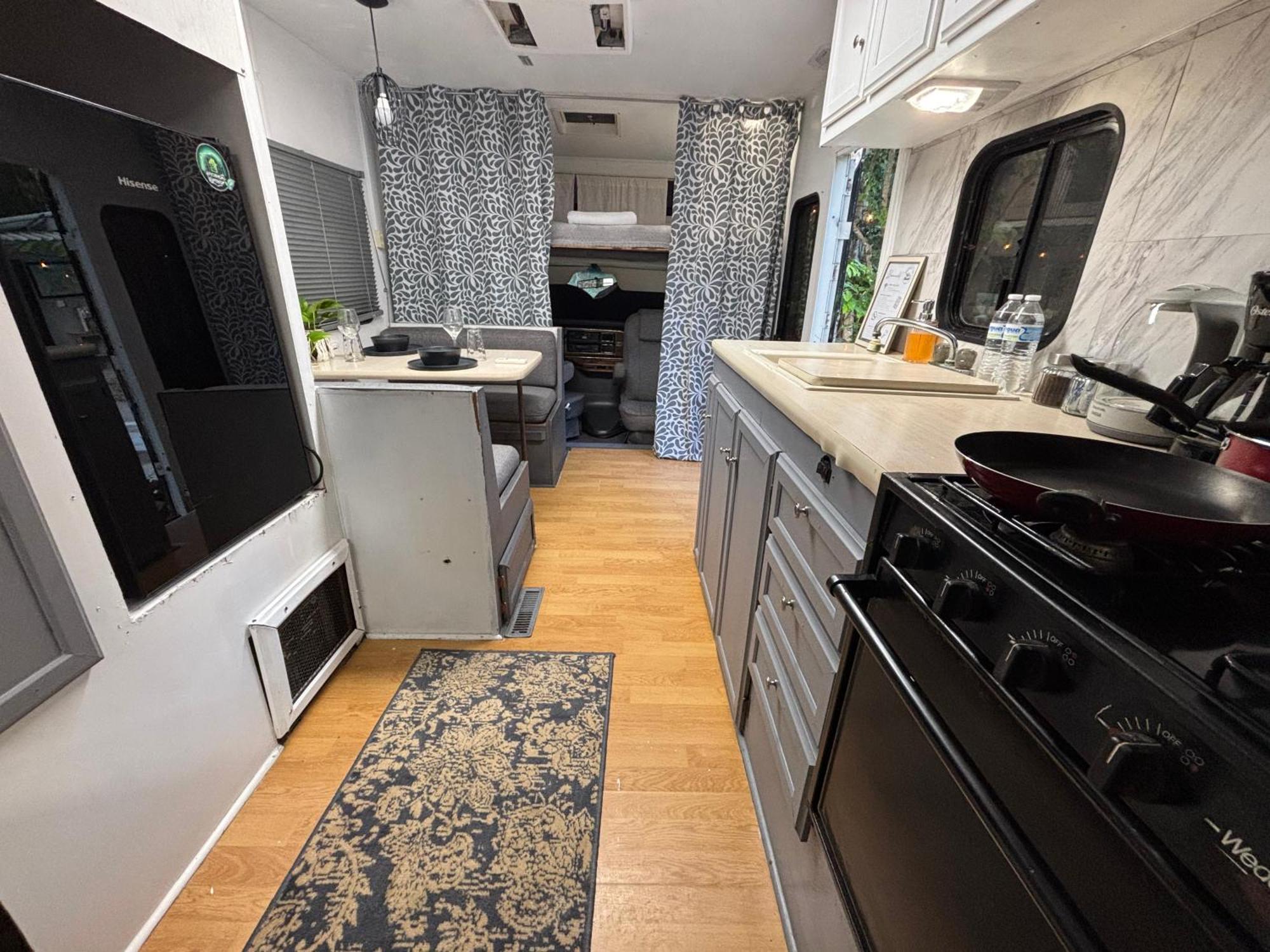 Momotoh Camper 호텔 우쉬푸힐 외부 사진
