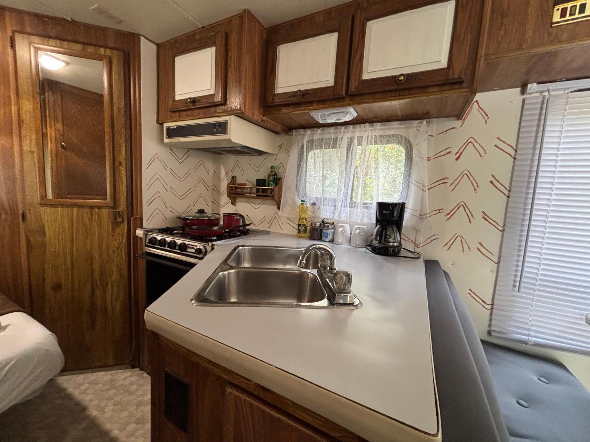 Momotoh Camper 호텔 우쉬푸힐 외부 사진